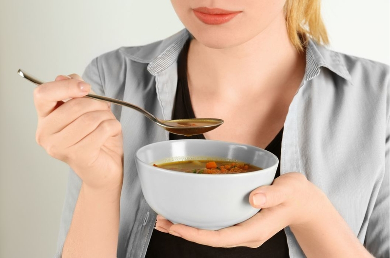 Đau răng nên ăn gì và không nên ăn gì? Lời khuyên từ nha sĩ 3