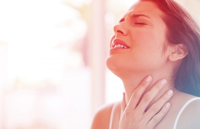 Bị viêm họng nên làm gì để thuyên giảm