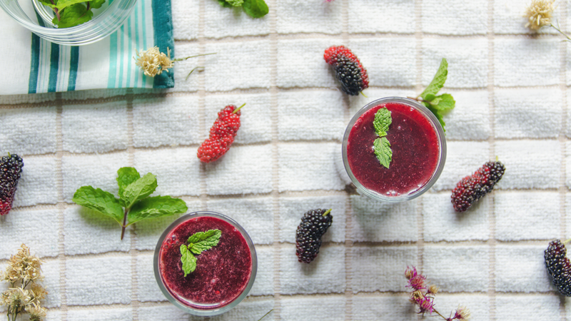 Dâu tằm và nước dâu tằm bao nhiêu calo? Một số lợi ích của nước dâu tằm 3