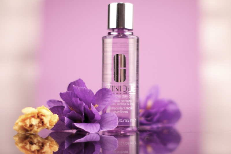 Một số sản phẩm dầu tẩy trang tốt nhất hiện nay 3