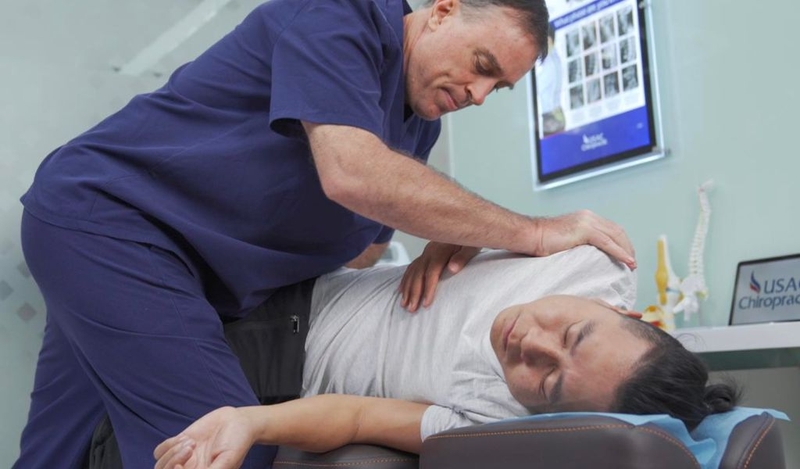 Đau thắt lưng bên phải là dấu hiệu của bệnh gì? Cách khắc phục 3