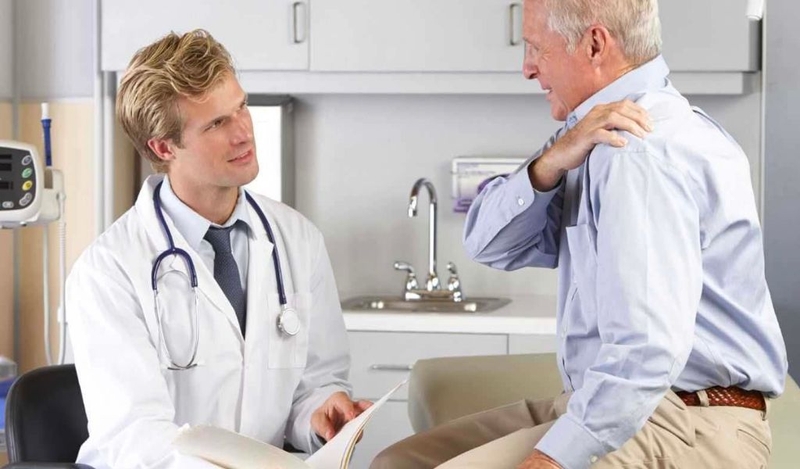 Đau vai gáy nên khám ở bệnh viện nào? 2