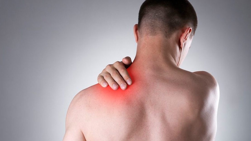 đau vai trái là bệnh gì 01