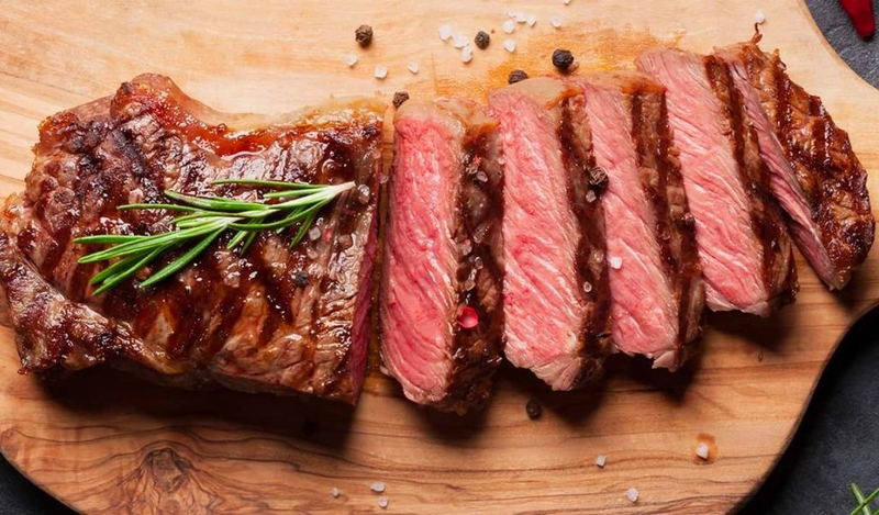 Đau xương khớp có ăn được thịt bò không? Đối tượng nào nên tránh ăn thịt bò? 1