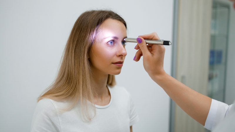 Dây thần kinh số 2 giữ vai trò gì đối với sức khỏe con người? 3