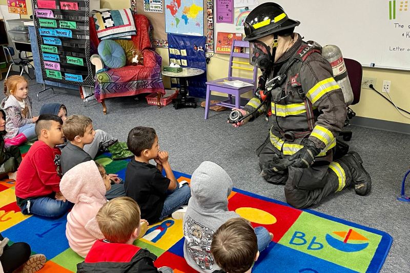 Dạy trẻ kỹ năng thoát hiểm khi có cháy xảy ra 1