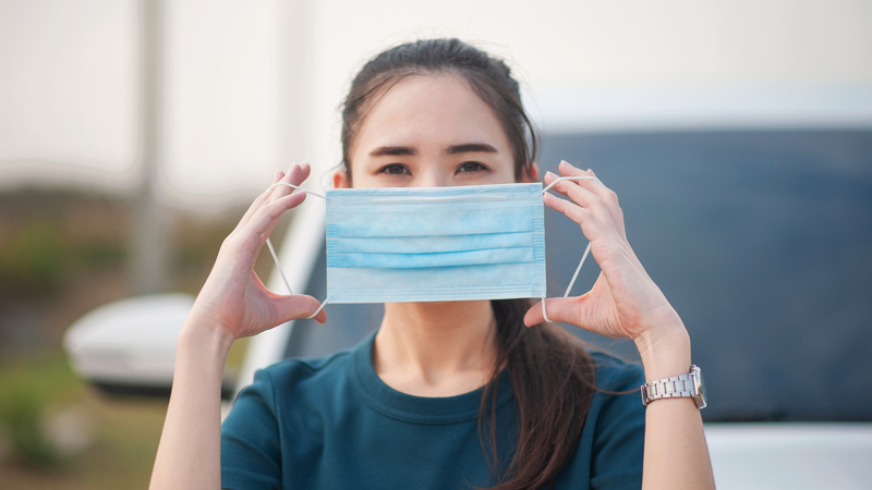 Đeo khẩu trang mặt nào đúng? Tại sao cần phải đeo khẩu trang y tế đúng cách? 2