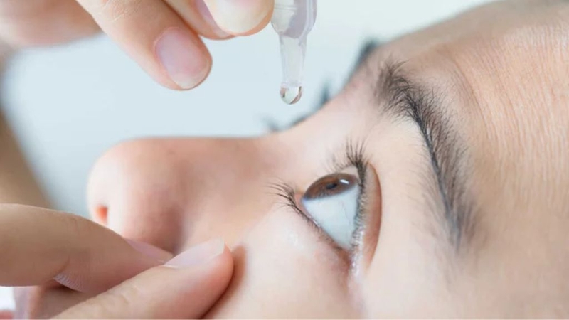 Đeo kính cận đúng cách: Các bước thực hiện cần nắm 3