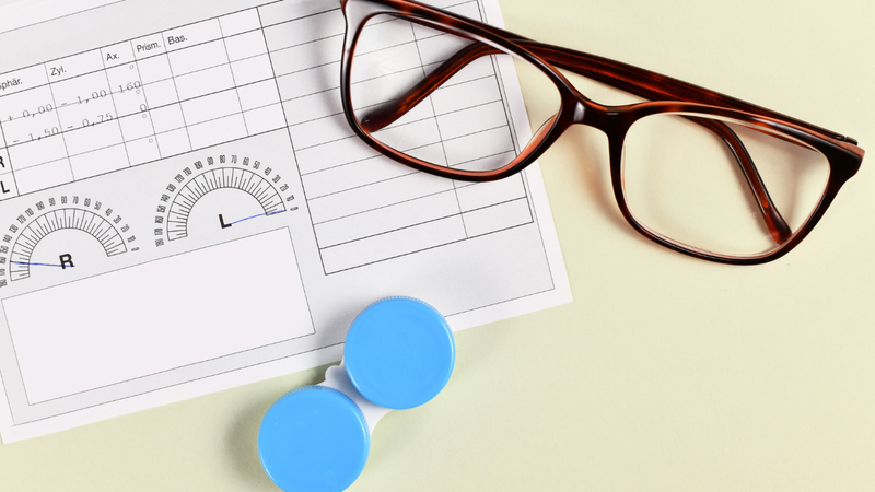 Đeo lens cận có bị tăng độ không? 2