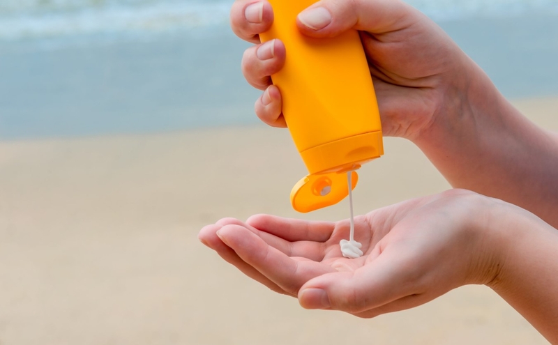 Đi nắng về bị sốt do sốc nhiệt: Biểu hiện và cách phòng tránh 4