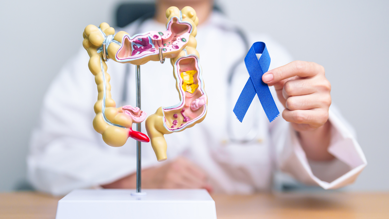 Đi ngoài ra máu tươi là dấu hiệu cảnh báo bệnh gì? Cách điều trị hiệu quả 2