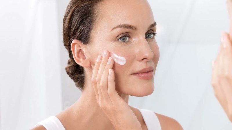 Dị ứng mỹ phẩm uống thuốc gì? Biện pháp hỗ trợ điều trị tại nhà an toàn 3