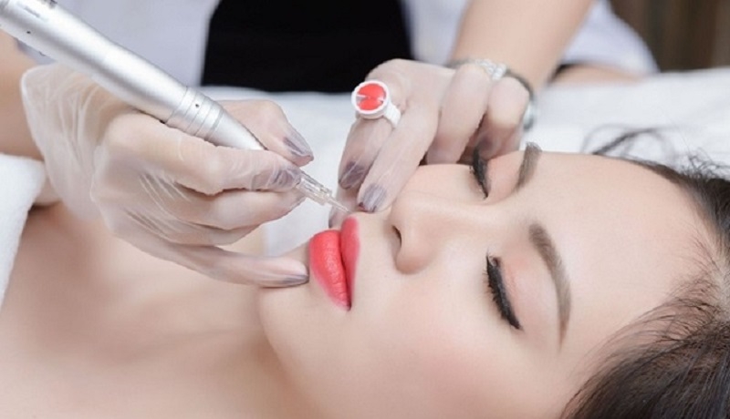 Ngộ độc và dị ứng thuốc tê khi xăm môi sẽ phải đối diện với nguy cơ gì? 3