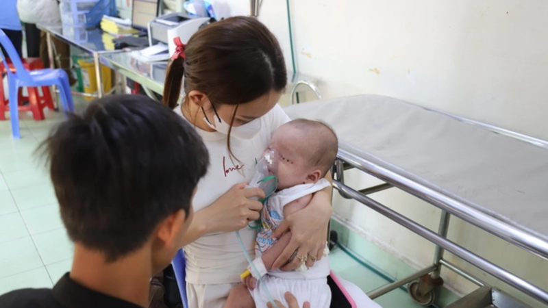 Số ca tay chân miệng tại TP HCM tăng mạnh từ đầu năm 2025