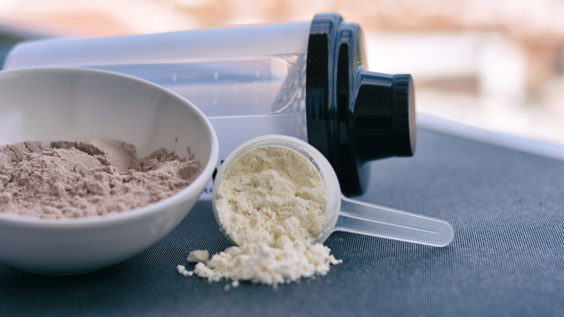 Xây dựng một chế độ ăn cân đối kết hợp với Whey protein để tăng cường sức khỏe