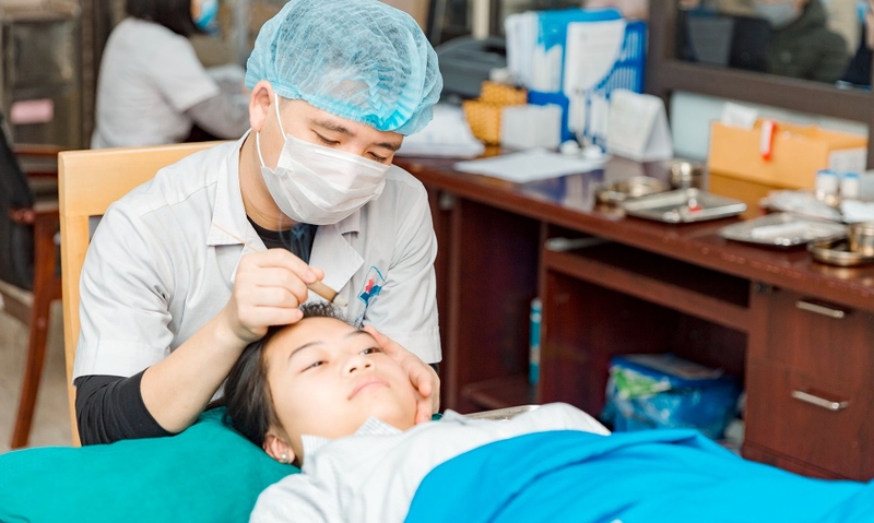 Diện chẩn chữa đau đầu là gì? Cách thực hiện diện chẩn chữa đau đầu hiệu quả 3