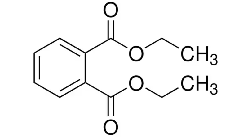 Diethyl phthalate: Điều trị bệnh ghẻ 1