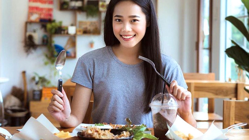 Nhiều chuyên gia dinh dưỡng cho rằng chỉ ăn một lần mỗi ngày có thể ảnh hưởng tiêu cực đến sức khỏe của bạn