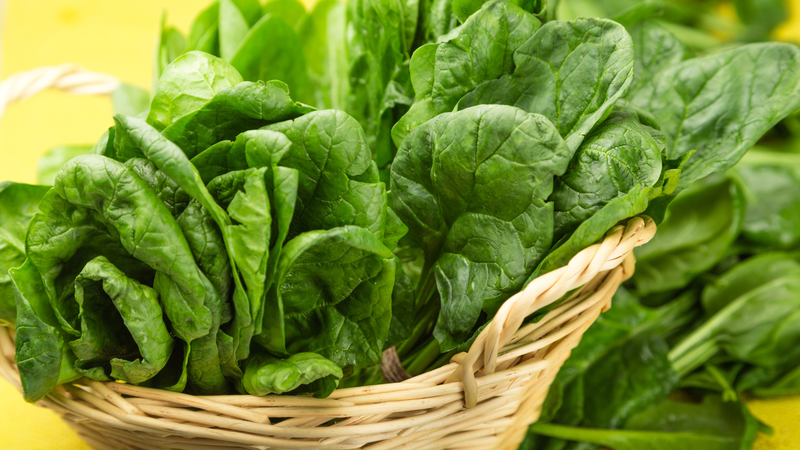 Điều gì xảy ra khi bạn ăn cải bó xôi hàng ngày? 2