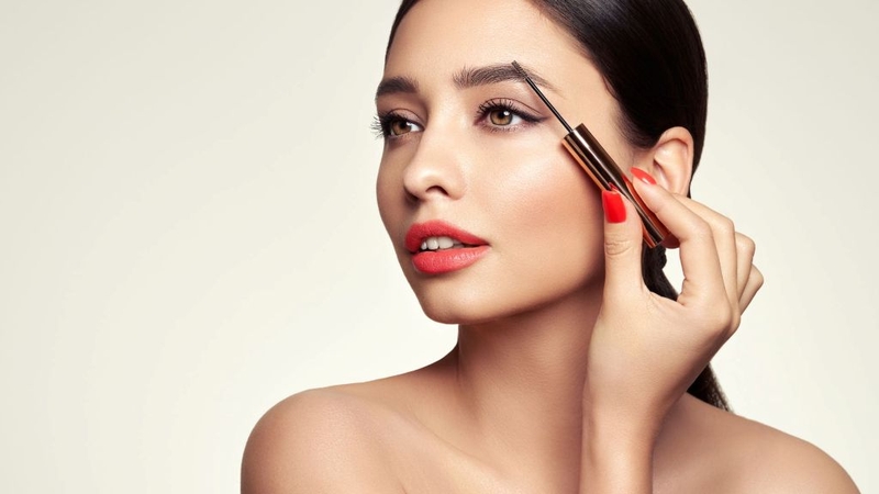 Điêu khắc lông mày có đau không? Quá trình thực hiện và cảm nhận của khách hàng 1