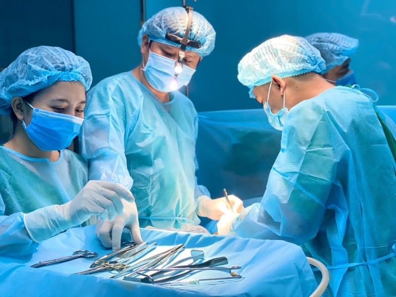 điều trị bế sản dịch sau sinh 2