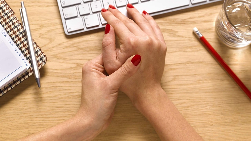 Điều trị đau khớp tay ngón cái và những lưu ý cần biết 3