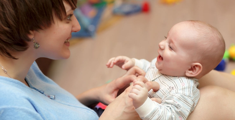 Điều trị viêm đại tràng sau sinh như thế nào để hạn chế nguy cơ cho cả mẹ và bé 1