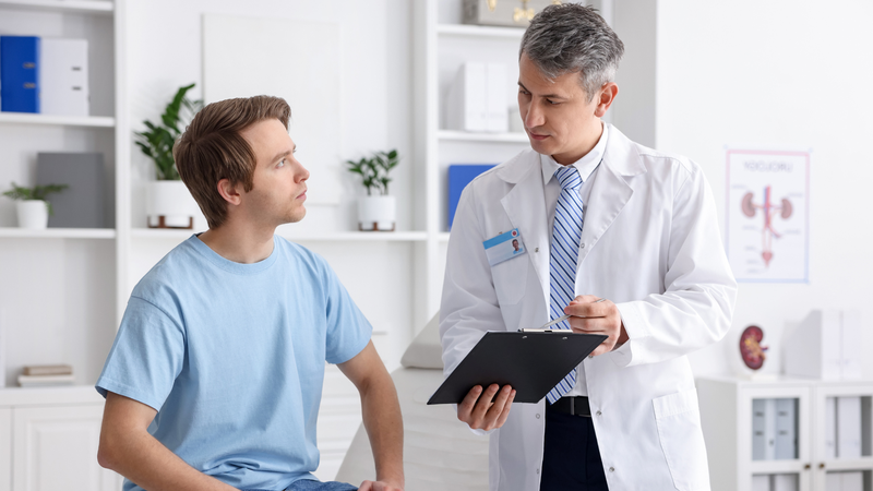 Nam giới từ 50 tuổi trở lên nên cân nhắc xét nghiệm PSA