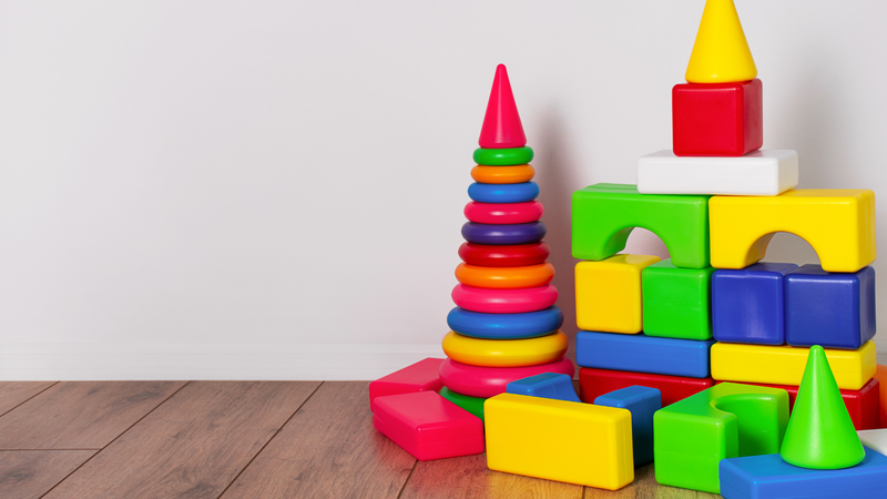 Đồ chơi montessori 0-6 tuổi: Bí quyết lựa chọn đồ chơi giúp bé phát triển trí tuệ tối ưu 1