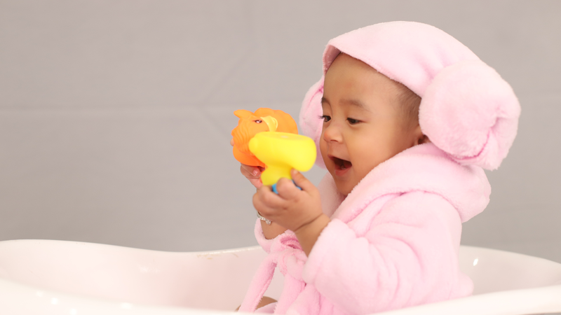 Đồ chơi montessori 0-6 tuổi: Bí quyết lựa chọn đồ chơi giúp bé phát triển trí tuệ tối ưu 4