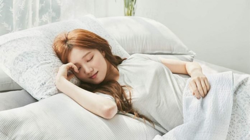 Tắm nước ấm giúp bạn đi vào giấc ngủ nhanh hơn