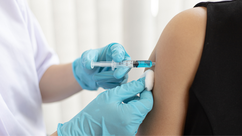 Đối tượng dễ mắc viêm não mô cầu nhất? 3