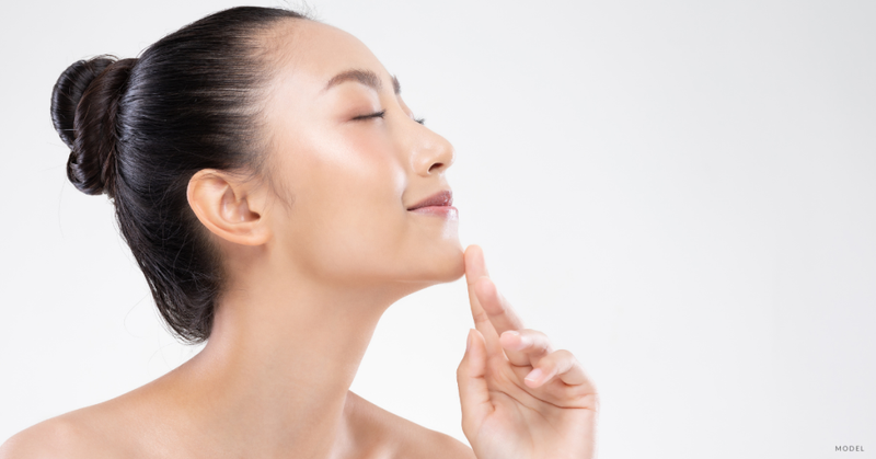 Độn cằm kiêng quan hệ bao lâu – bạn đã biết chưa?2