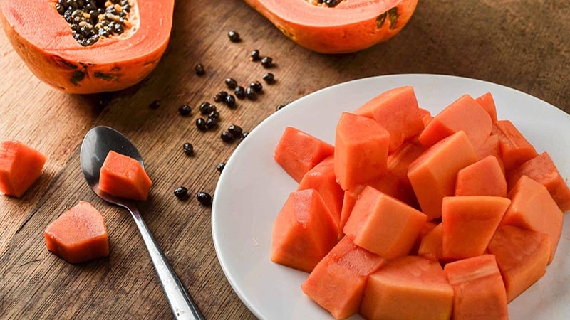 Giải đáp mẹ bỉm: Sau sinh ăn đu đủ chín được không? 2