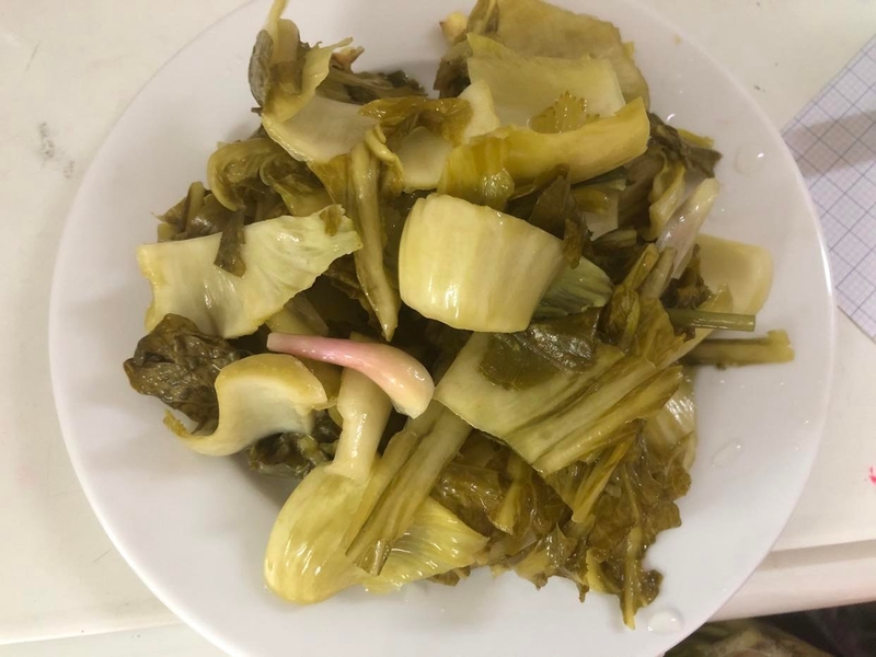 Bà bầu ăn dưa muối nấu chín được không?1