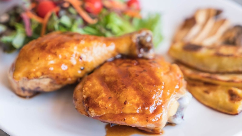 Đùi gà chiên nước mắm bao nhiêu calo? Cách kiểm soát calo khi ăn 1