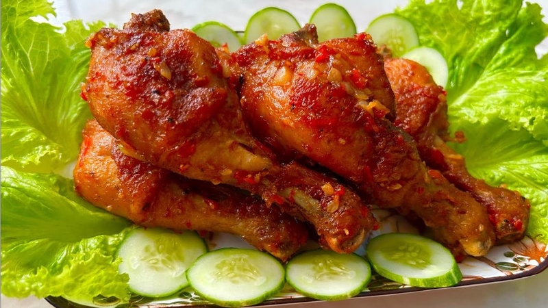 Đùi gà chiên nước mắm bao nhiêu calo? Cách kiểm soát calo khi ăn 3