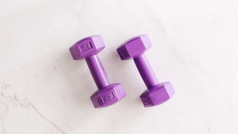 Dumbbell Overhead Press là gì? Hướng dẫn tập vai hiệu quả 3
