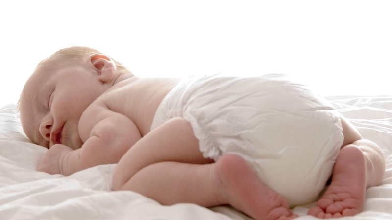 dung-bim-vai-cho-be-co-tot-khong-va-nhung-luu-y-khi-dung-bim-vai-cho-be 2.jpg