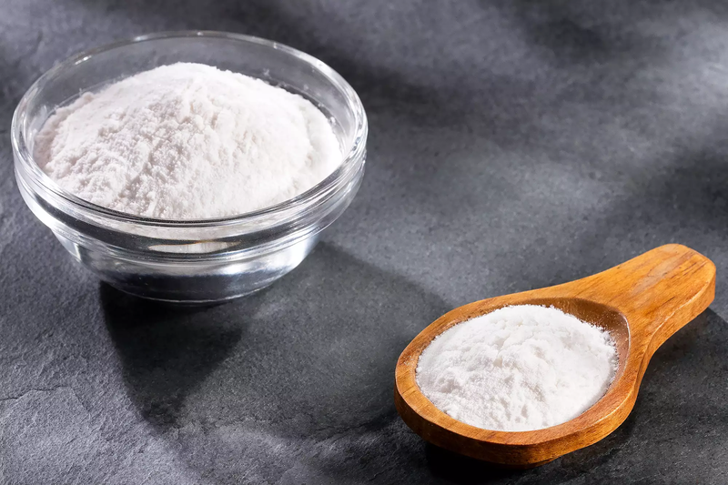 Baking soda tẩy vết màu bút chì dễ dàng