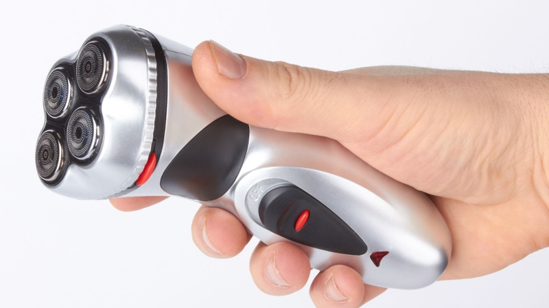 Dùng chung máy cạo râu có sao không? Cảnh báo rủi ro và cách bảo vệ sức khỏe 2