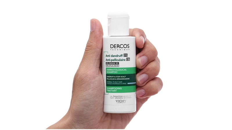 Dùng dầu gội làm sạch gàu Vichy Dercos: Ngăn gàu quay lại! 2