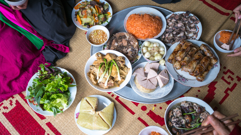 Người bệnh gout nên hạn chế tối đa thịt đỏ trong mâm cỗ Tết