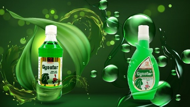 Hướng dẫn dùng Gynofar đúng cách  Dùng với tần suất vừa phải, tốt nhất chỉ nên dùng khi đến tháng, trước hoặc sau khi QHTD, vào những ngày nhiều huyết trắng hay khi thấy các triệu chứng viêm nhiễm gây khó chịu vùng kín (như ngứa, huyết trắng bệnh lý hay có mùi hôi...) và không nên dùng quá nhiều lần trong ngày (chỉ 1 - 2 lần/ngày khi điều trị bệnh). Chỉ dùng dung dịch vệ sinh để vệ sinh bên ngoài vùng kín, không dùng để thụt rửa sâu âm đạo, cũng không dùng để vệ sinh các vùng khác trên cơ thể. Nếu thấy có dấu hiệu nóng, bỏng rát, đỏ hay khó chịu bất thường khi sử dụng dung dịch vệ sinh, nên ngưng dùng và tham khảo ý kiến của bác sĩ vì có thể bị dị ứng với thành phần của sản phẩm. 2