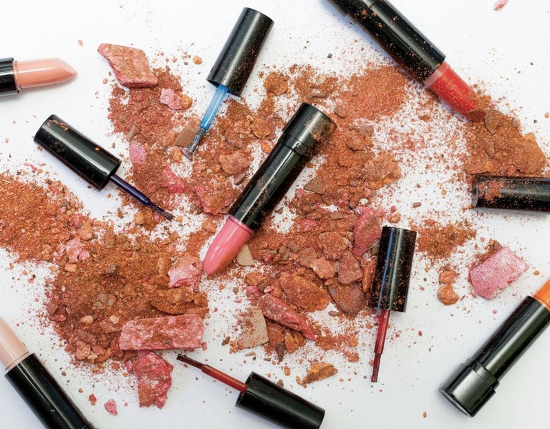 Dùng mỹ phẩm hết hạn có nên hay không? 1