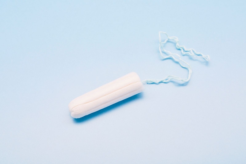 Tampon là loại băng vệ sinh khá đặc biệt có hình dạng ống tròn nhỏ