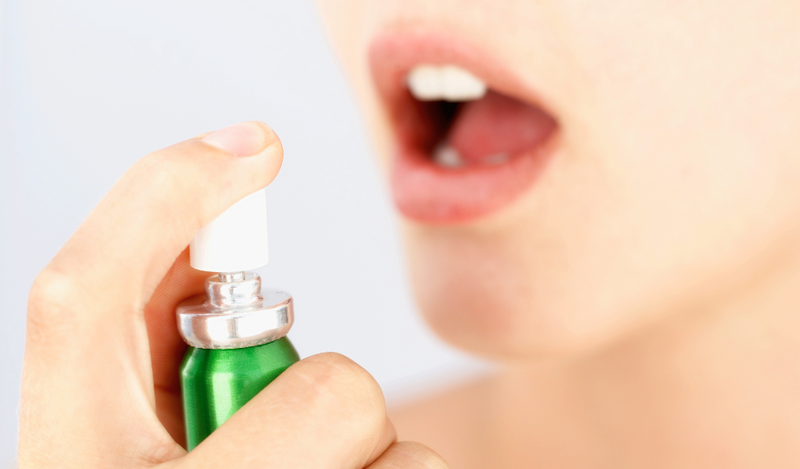 Xịt thơm miệng là sản phẩm được bào chế tại nhà