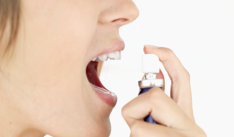 Xịt thơm miệng có tốt không?