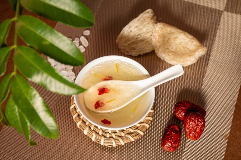 Dùng yến sào đúng cách và những điều nên biết 2