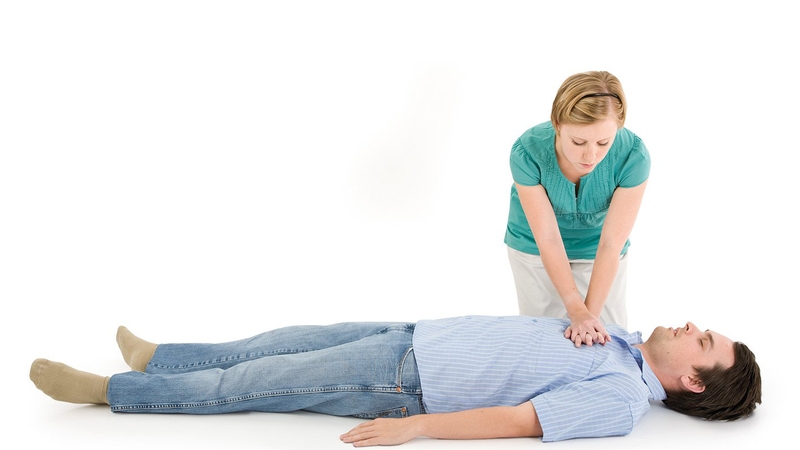 Đuối nước khô có nguy hiểm hay không? Cách xử trí đuối nước khô 4